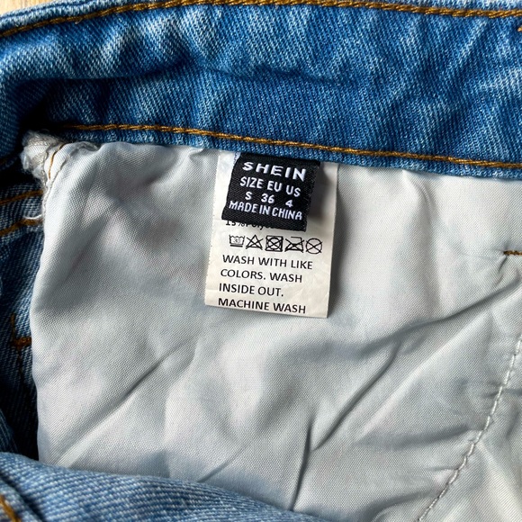 Jeans taille haute, patte large, High waisted flare jeans Shein Small - Picture 4 of 4